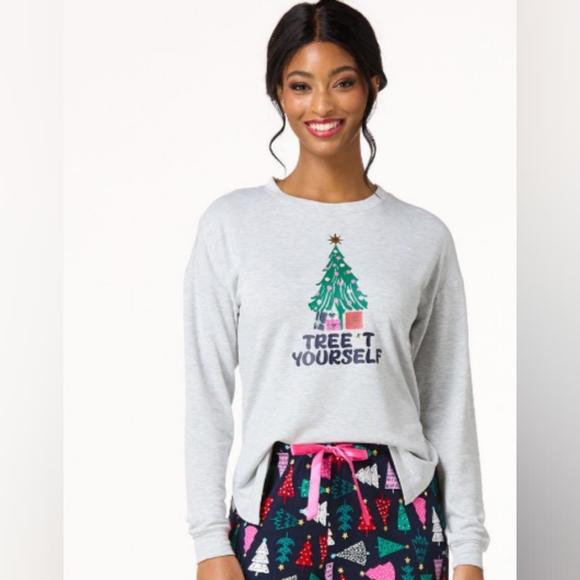 Cato's Tree T Yourself  Sleep Wear Long sleeve Top NWT Size 18/20W - Picture 1 of 5